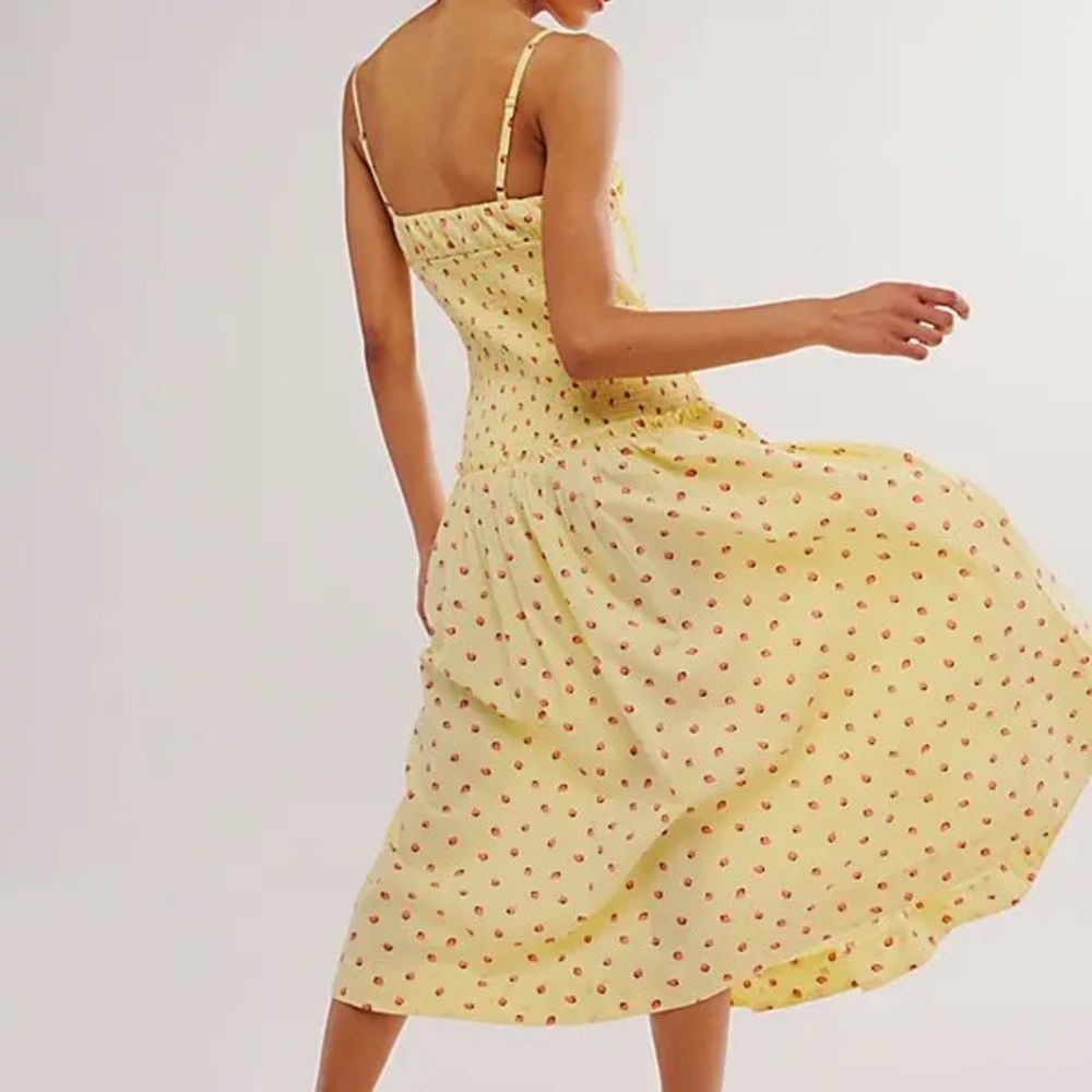 Free People Lavendar Daze Dress in Strawberry Lemon 🍓 🍋 - Picture 2 of 4